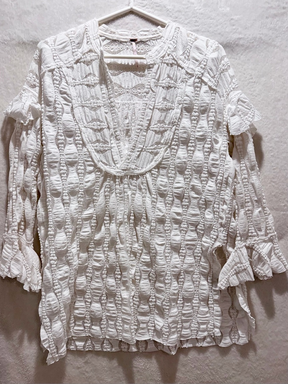 Free People romantic boho lace deep v cottagecore blouse  ivory ruffle sleeve S - Picture 5 of 9